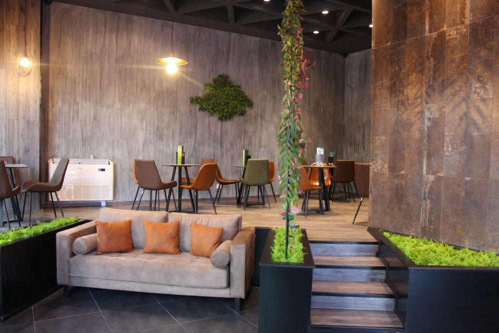 As Tirana Hotel