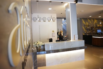 Atrium Deluxe Hotel Kavaje