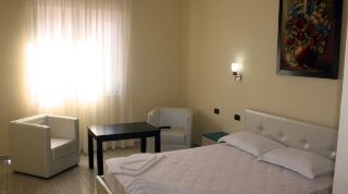 Aurelis Hotel