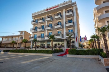 Class Hotel