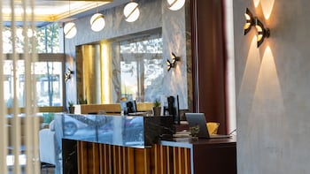 Doanesia Premium Hotel And Spa