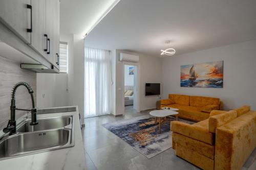 Esel Apartments