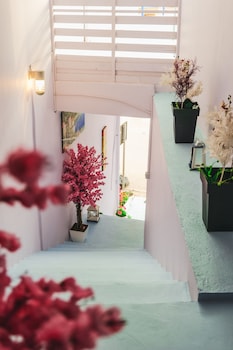 Foris Rooms