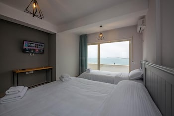 Hotel Aerial