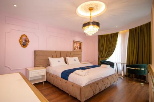 Hotel Ambasada QTA