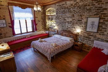 Hotel Bineri - Gjirakastra