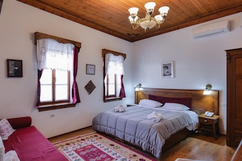 Hotel Bineri - Gjirakastra