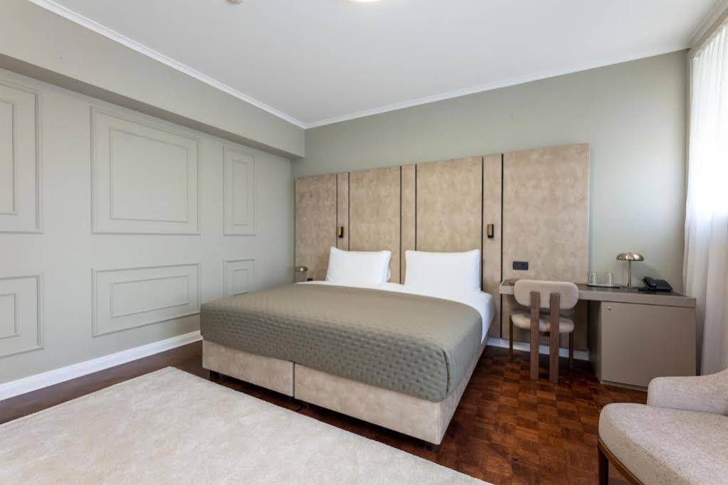 Hotel Majestic