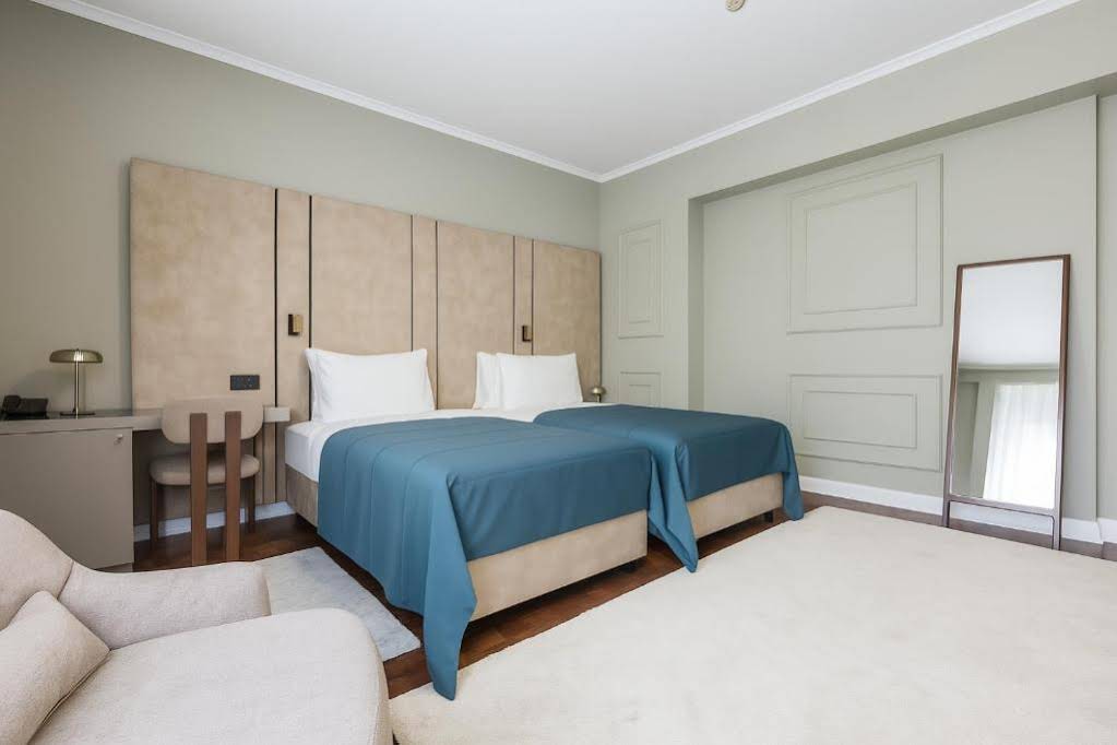 Hotel Majestic