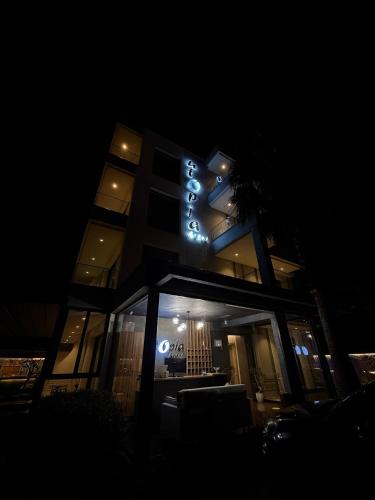 Hotel Utopia