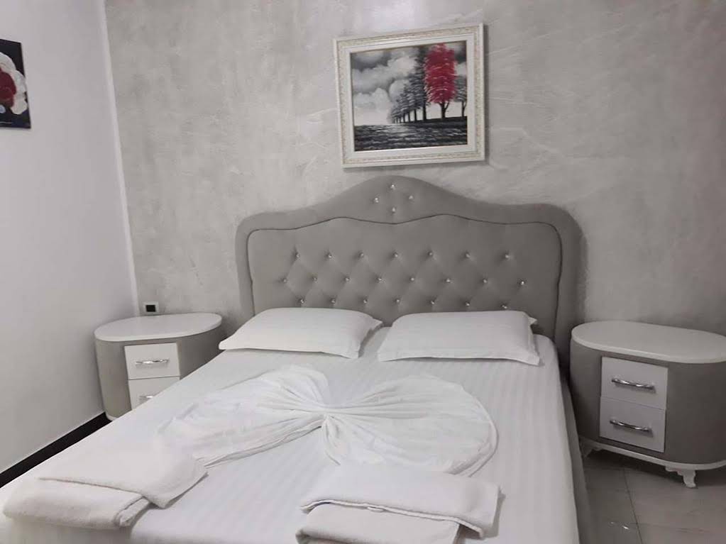 Ilio Boutique Hotel