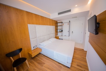Inada Hotel