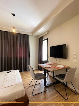 Joanna Suites