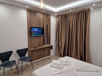 Joanna Suites