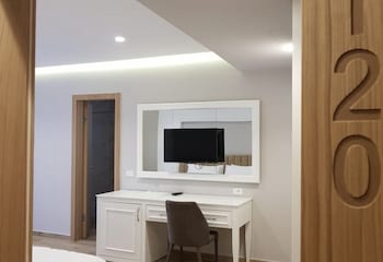 Klajdi Resort & Spa