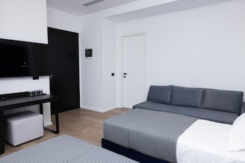 Lans Hotel