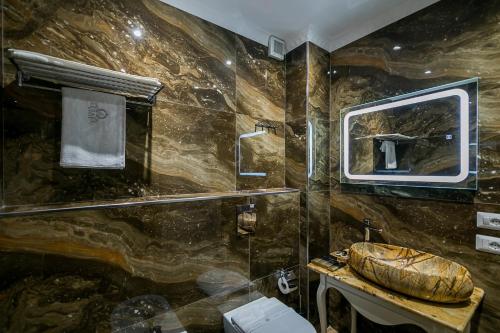 Legacy Boutique Hotel