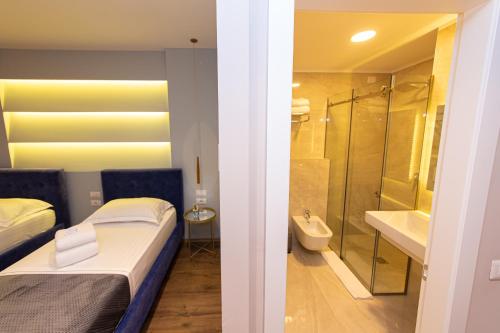 Light Hotel