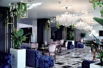 Luxury Premium Finese