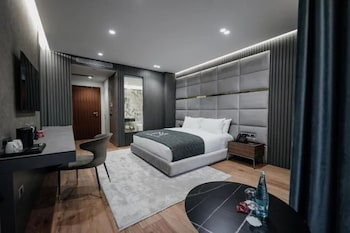 Marinaj Hotel