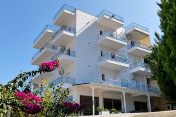 Miracle Luxury Apartments