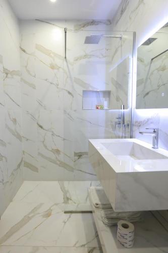 New York Hotel Vlora