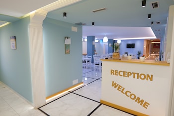 Oceanic Overview Suites