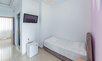 The City Gate Hotel