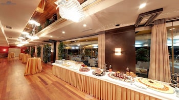 Tirana International Hotel