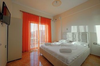 Unico Aparthotel