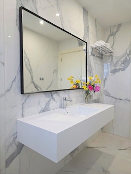 Valza Boutique Hotel