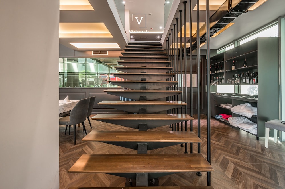 Vh Eurostar Tirana Hotel And Congress
