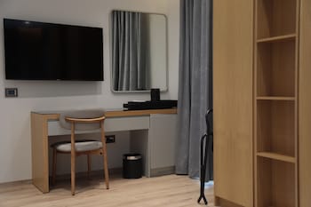 Vila-L Hotel