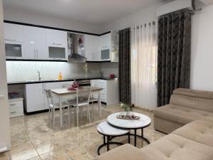 Vila Renato